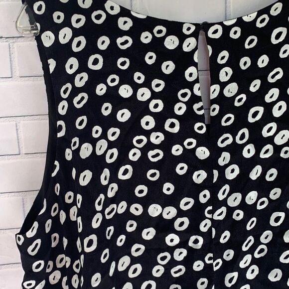 Eloquii Black and White Swingy Top Size 20 - Picture 3 of 4